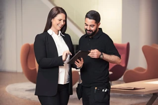 Aulatyöntekijä ja kiinteistönhoitaja